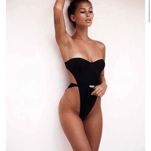 HARD SWIMWEAR  KIA BLACK ONE PIECE